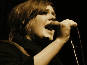 Adele. (Picture by Christopher Macsurak http://www.flickr.com/photos/60877182@N00/3211381833/)