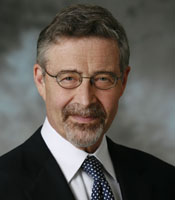 Barry Meyer Principal Ejecutivo de la Warner Bros. (Picture from http://www.timewarner.com)