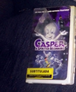 Versión VHS de Casper: A Spirited Beginning.   Este VHS es solo utilizado como ilustración.  Esta película salió en DVD en septiembre de 2006.  (Foto: SoundCinemas/Gabriel Rodríguez Acevedo)